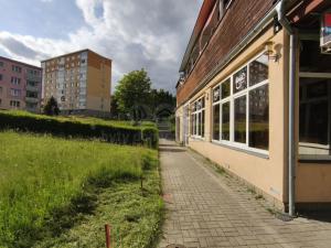 Prodej obchodního prostoru, Klášterec nad Ohří - Miřetice u Klášterce nad Ohří, 17. listopadu, 683 m2