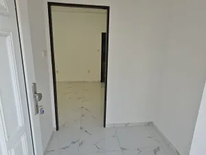 Pronájem bytu 1+kk, Teplice, U Červeného kostela, 40 m2