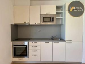 Prodej bytu 1+kk, Praha - Libeň, Zenklova, 34 m2