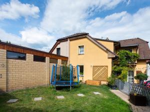 Prodej rodinného domu, Vinařice, II. ulice, 220 m2