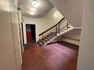 Prodej bytu 1+kk, Praha - Dejvice, Nad Šárkou, 32 m2