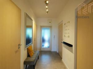 Pronájem bytu 2+kk, Praha - Černý Most, Arnošta Valenty, 59 m2