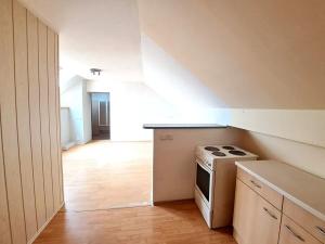 Prodej rodinného domu, Tečovice, 240 m2