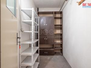 Prodej bytu 3+1, Svéradice, 91 m2