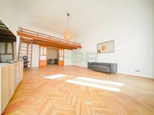 Pronájem bytu 1+1, Praha - Staré Město, Dlouhá, 70 m2