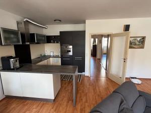 Prodej bytu 3+kk, Praha - Černý Most, Marešova, 77 m2