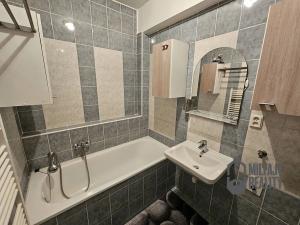Pronájem bytu 2+kk, Liberec, Jeronýmova, 58 m2