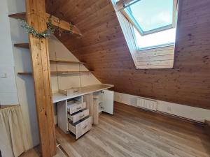 Pronájem bytu 1+1, Praha - Michle, Jihlavská, 42 m2