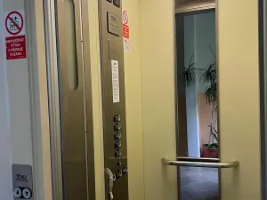 Prodej bytu 4+kk, Karlovy Vary, Sadová, 100 m2