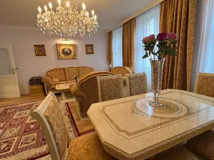 Prodej bytu 4+kk, Karlovy Vary, Sadová, 100 m2