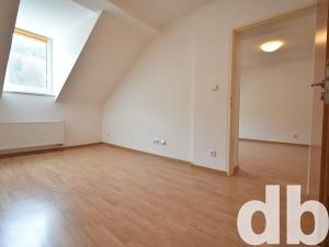 Pronájem bytu 2+1, Karlovy Vary, Moskevská, 45 m2