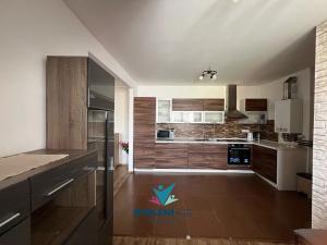Prodej bytu 3+kk, Teplice, U Hadích lázní, 73 m2