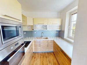 Prodej rodinného domu, Větrušice, Skalní, 140 m2