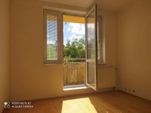 Pronájem bytu 2+kk, Praha - Kunratice, Merhoutova, 54 m2