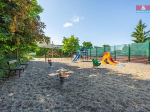 Prodej bytu 4+kk, Průhonice, Školní, 95 m2