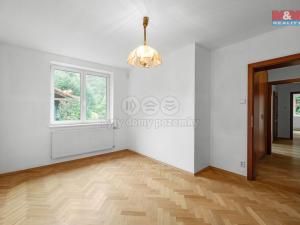 Prodej rodinného domu, Záryby, 200 m2