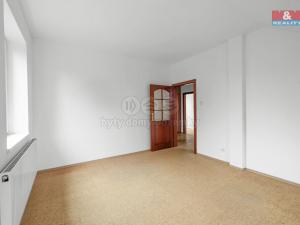 Prodej rodinného domu, Záryby, 200 m2