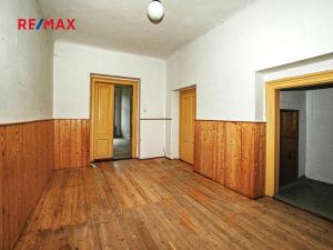 Prodej obchodního prostoru, Hostouň, Chodské náměstí, 499 m2
