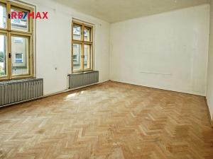 Prodej obchodního prostoru, Hostouň, Chodské náměstí, 499 m2