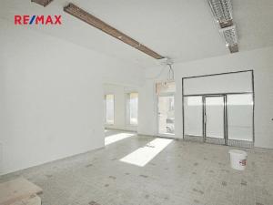 Prodej obchodního prostoru, Hostouň, Chodské náměstí, 499 m2