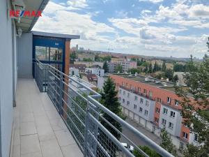 Pronájem bytu 2+kk, Praha - Strašnice, Sečská, 58 m2