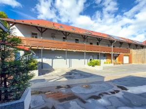 Pronájem bytu 2+kk, Chomutov, Lipská, 70 m2