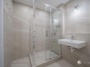 Pronájem bytu 2+kk, Praha - Nusle, Muzikova, 81 m2