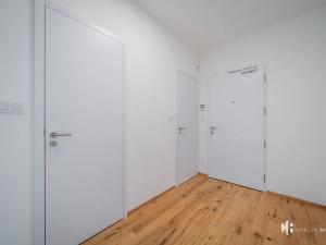 Pronájem bytu 2+kk, Praha - Nusle, Muzikova, 81 m2