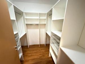 Pronájem bytu 4+kk, České Budějovice, U Lučního jezu, 98 m2