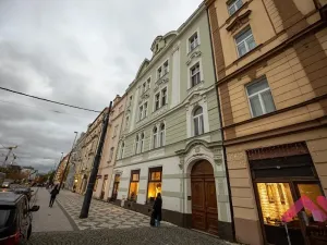 Pronájem bytu 2+1, Praha - Karlín, Sokolovská, 65 m2