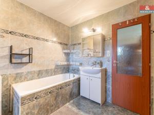 Prodej rodinného domu, Kropáčova Vrutice - Sušno, 181 m2