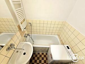 Pronájem bytu 2+1, Prostějov, Stanislava Manharda, 50 m2