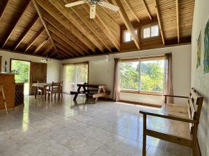 Prodej rodinného domu, Coxen Hole, Roatán, Honduras, 163 m2