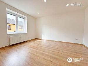 Pronájem bytu 3+kk, Oslavany, Moravská, 57 m2