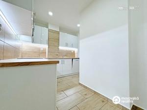 Pronájem bytu 3+kk, Oslavany, Moravská, 57 m2