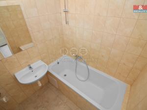 Pronájem bytu 3+1, Praha - Žižkov, Chelčického, 89 m2