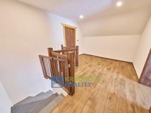 Prodej rodinného domu, Trutnov - Lhota, Bezděkovská, 208 m2