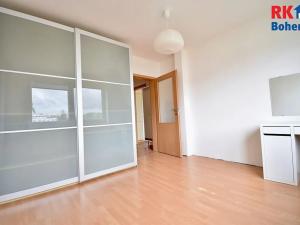Pronájem bytu 2+kk, Milovice, Slepá, 37 m2