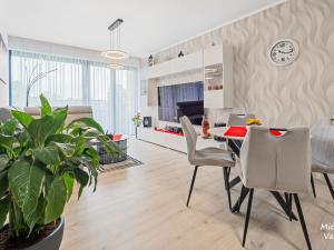 Prodej bytu 2+kk, Hradec Králové - Kukleny, Pálenecká, 68 m2