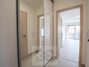 Pronájem bytu 1+kk, Praha - Háje, Výstavní, 33 m2