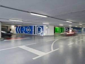 Pronájem kanceláře, Praha - Stodůlky, Bucharova, 255 m2