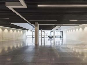 Pronájem kanceláře, Praha - Smíchov, Holečkova, 330 m2