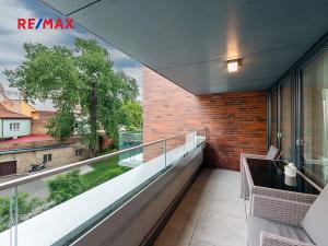 Pronájem bytu 2+kk, Praha - Libeň, Vojenova, 58 m2