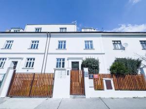 Pronájem bytu 2+kk, Praha - Strašnice, Na Třebešíně, 58 m2