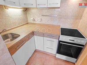 Prodej bytu 2+kk, Praha - Řepy, Makovského, 40 m2