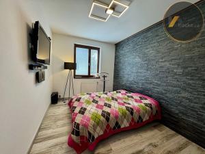 Prodej rodinného domu, Jesenice, V Lukách, 148 m2