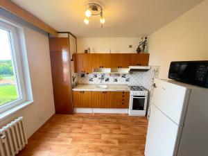 Pronájem bytu 2+1, České Budějovice - České Budějovice 7, Roudenská, 68 m2