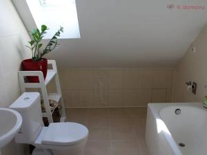 Prodej rodinného domu, Káraný, K Přívozu, 224 m2