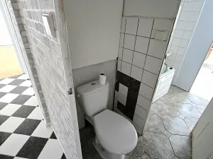 Prodej bytu 2+1, Židlochovice, sídl. Družba, 63 m2