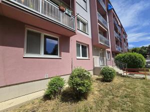 Prodej bytu 2+1, Židlochovice, sídl. Družba, 63 m2